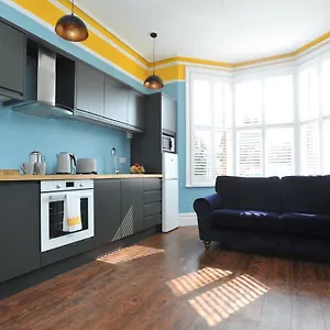 Beechurst Serviced Apartment